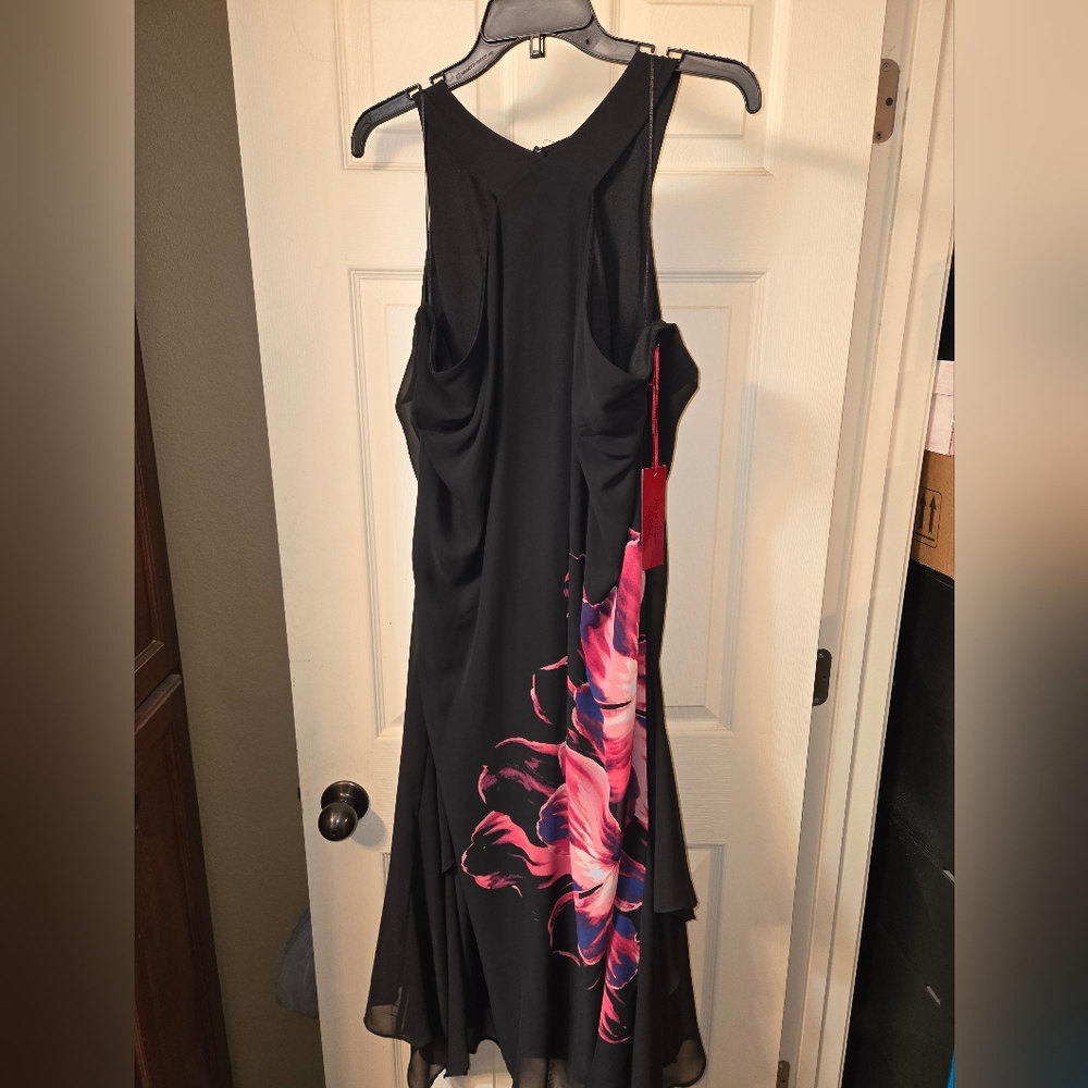 Plus Size Jennifer Lopez Crossover-Neck Black Dress with Pink Floral Design-2X